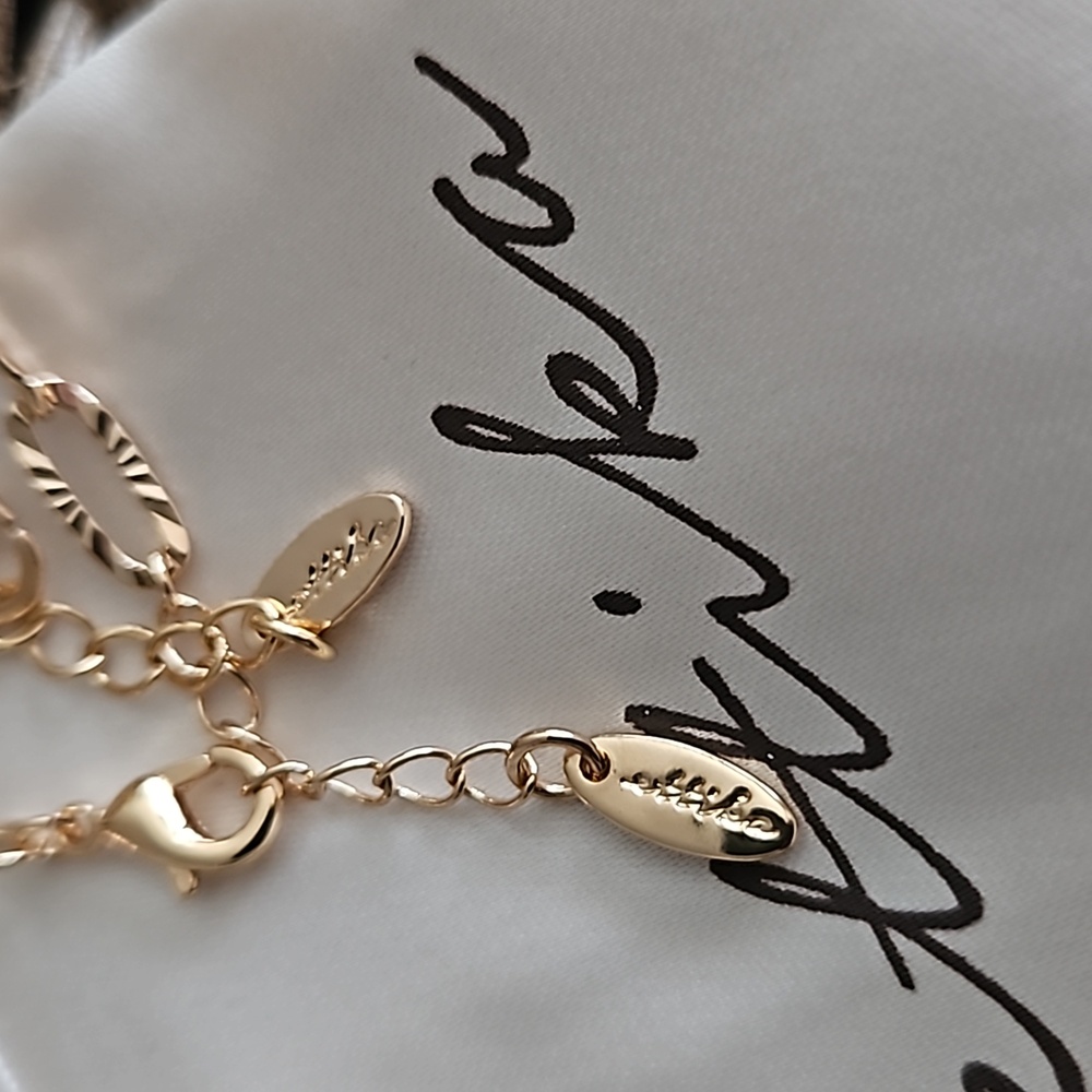 ETTIKA(Revolve),Butterfly & Chain Link Anklets Pair,Clear Stone, 18k Gold Plated - Picture 7 of 8